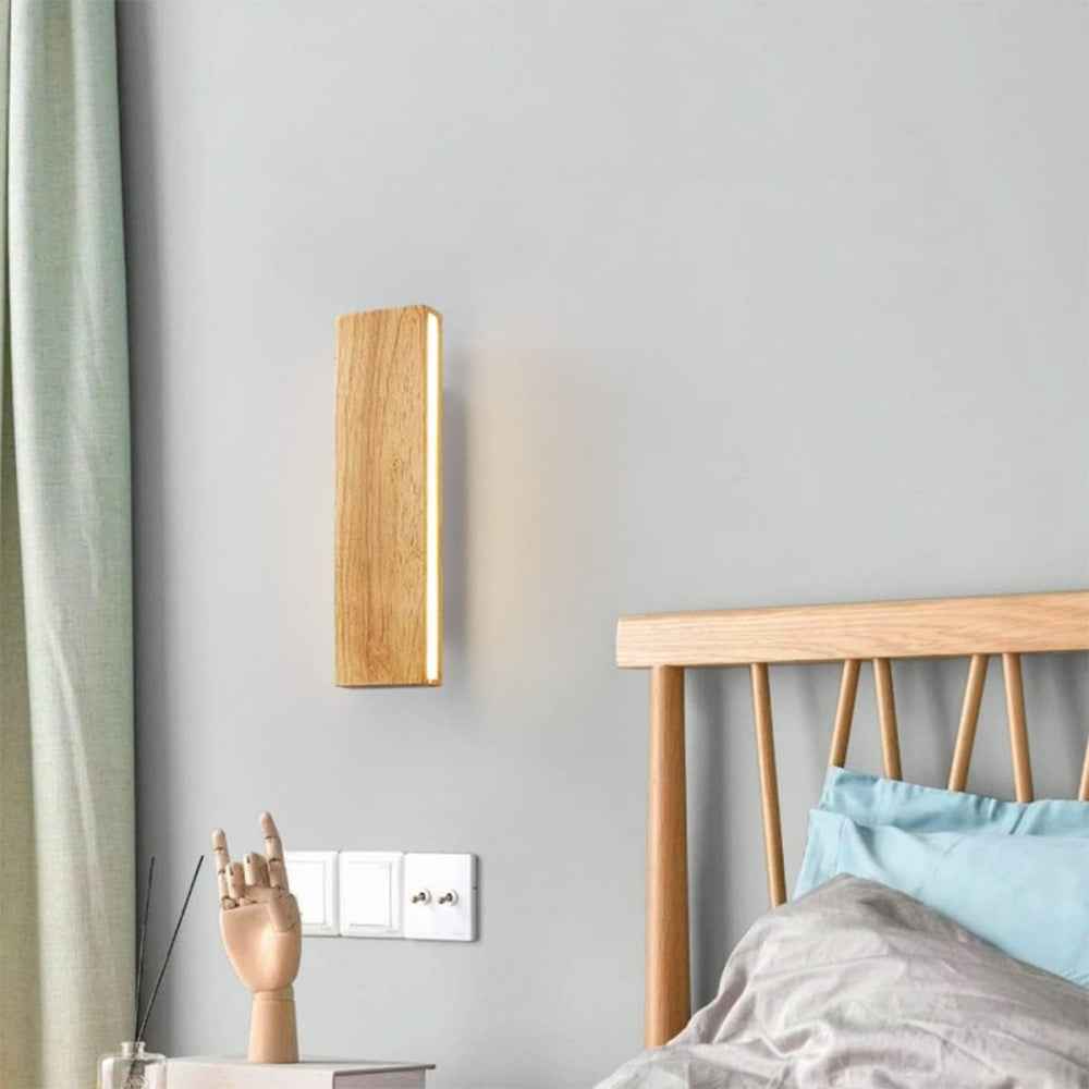 Luma LED Wandlamp | Draaibaar Houten Ontwerp, Warm Licht