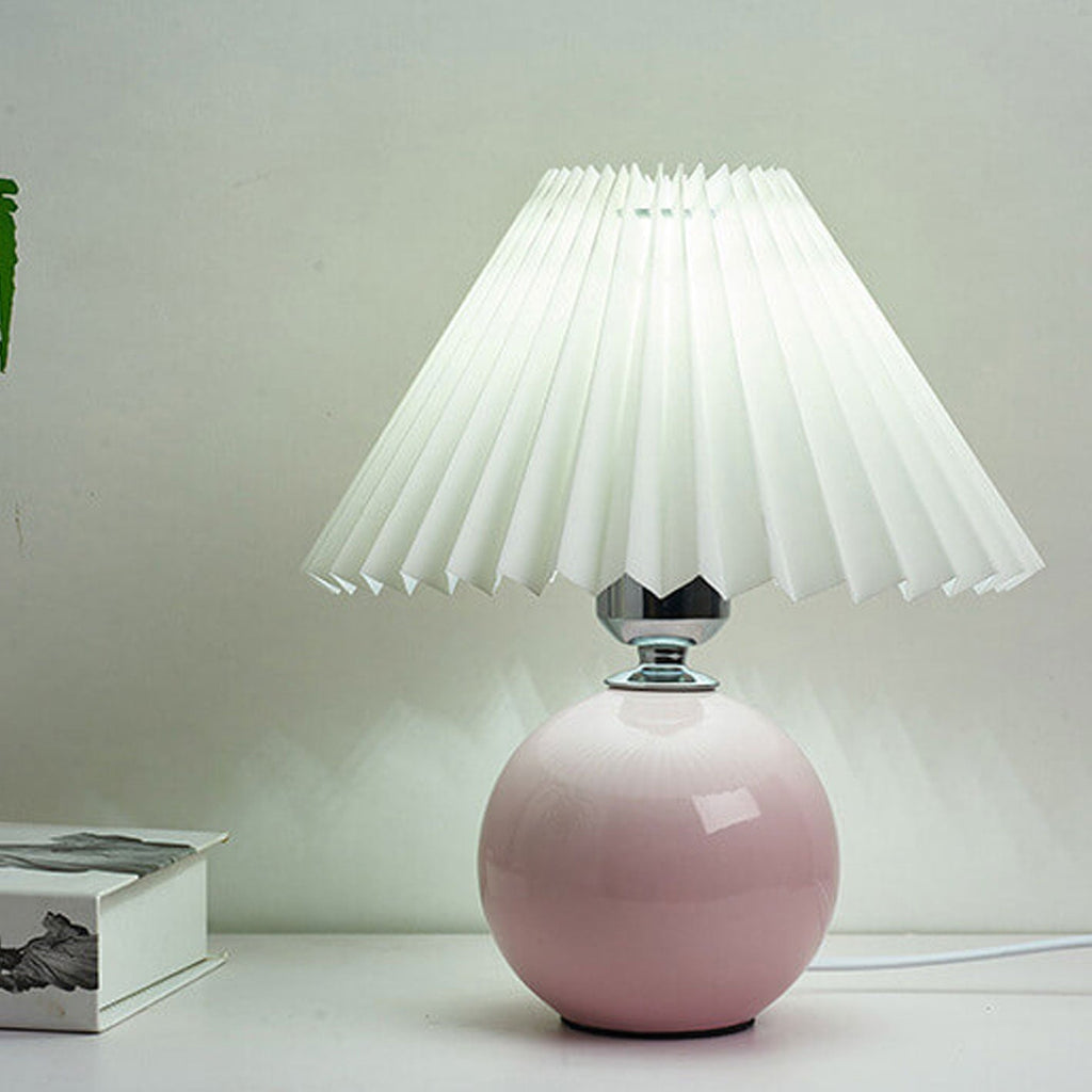 Scandinavian Minimalist Ceramic Pleated Table Lamp with Single Light