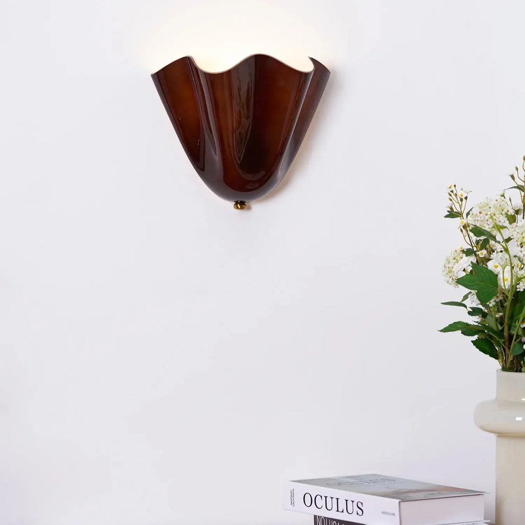 Retro Stained Glass Skirt Shell Wall Sconce LED 1-light