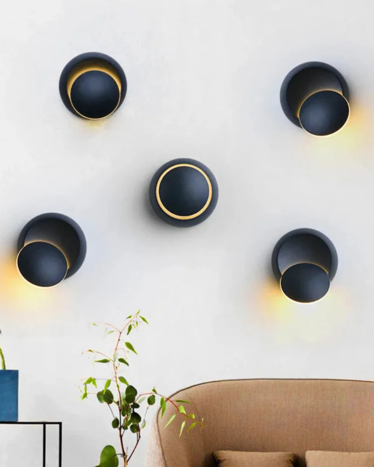 Melthia - Modern Wall Lamp with Halo Light Circle Ambient Lighting