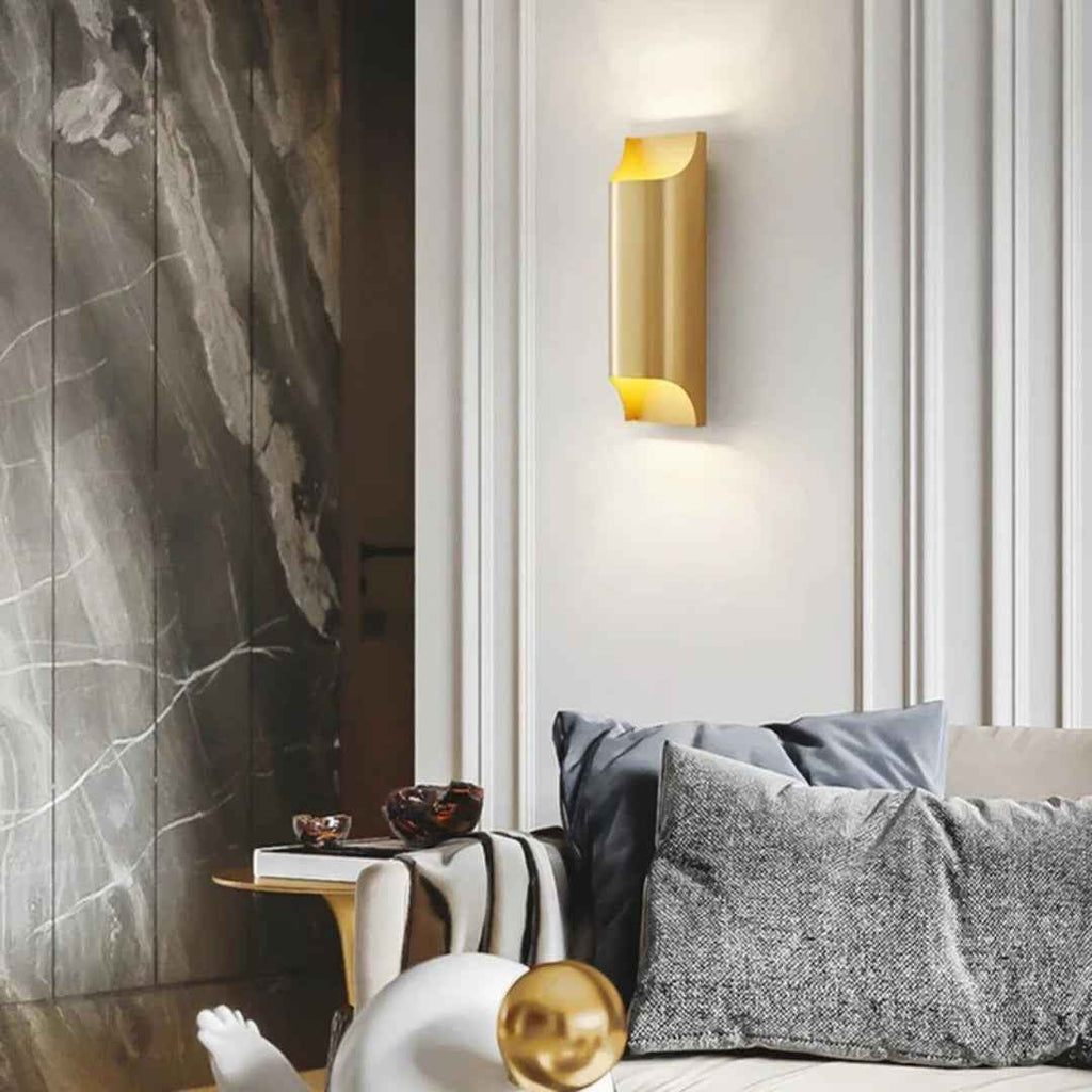 Celo Wandlamp | Moderne Up & Down Glow, Brushed Gold or Matte Black