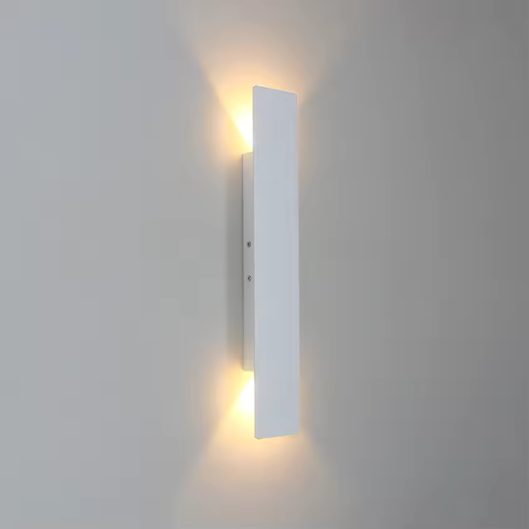 Xyrov - Weatherproof Aluminum Wall Lamp