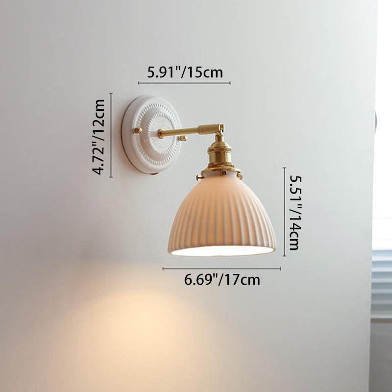 Classic Vintage Round Ceramic and Brass 1-Light Wall Sconce for Living Room