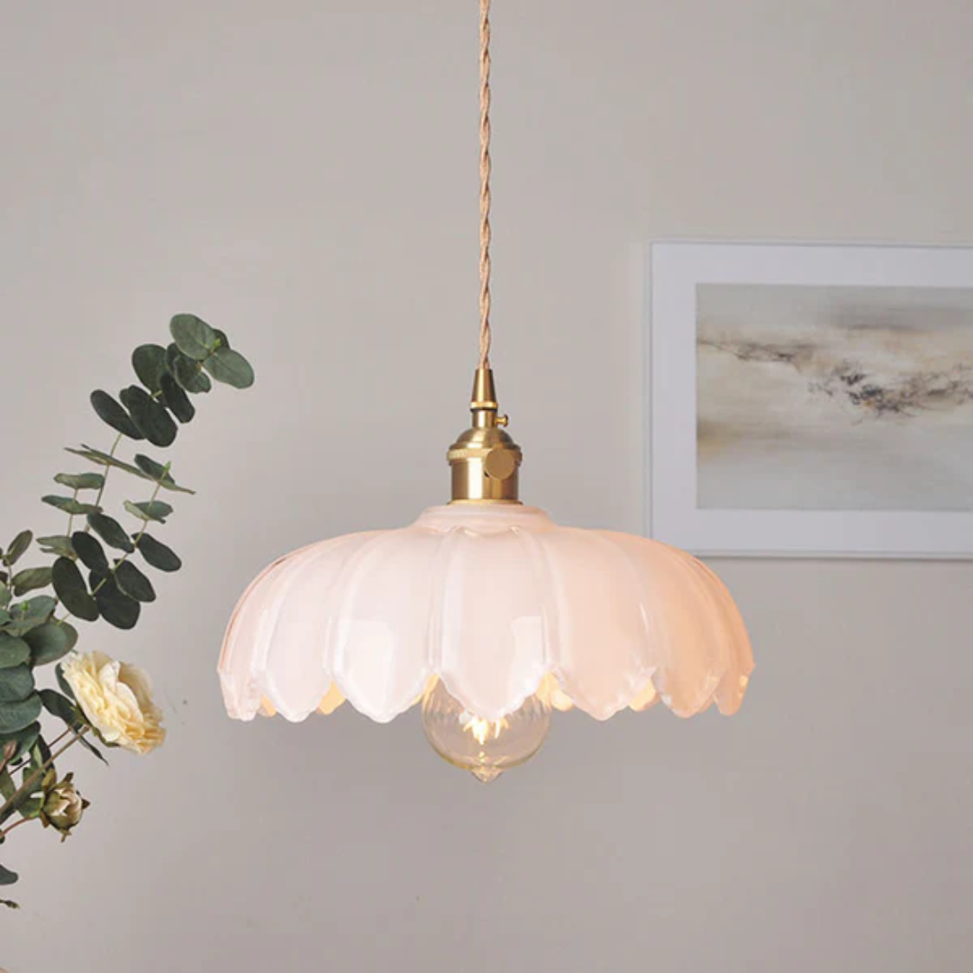 Xyvora - Old-fashioned Glass Hanging Lamp