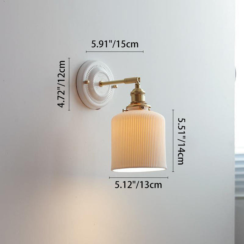 Classic Vintage Round Ceramic and Brass 1-Light Wall Sconce for Living Room