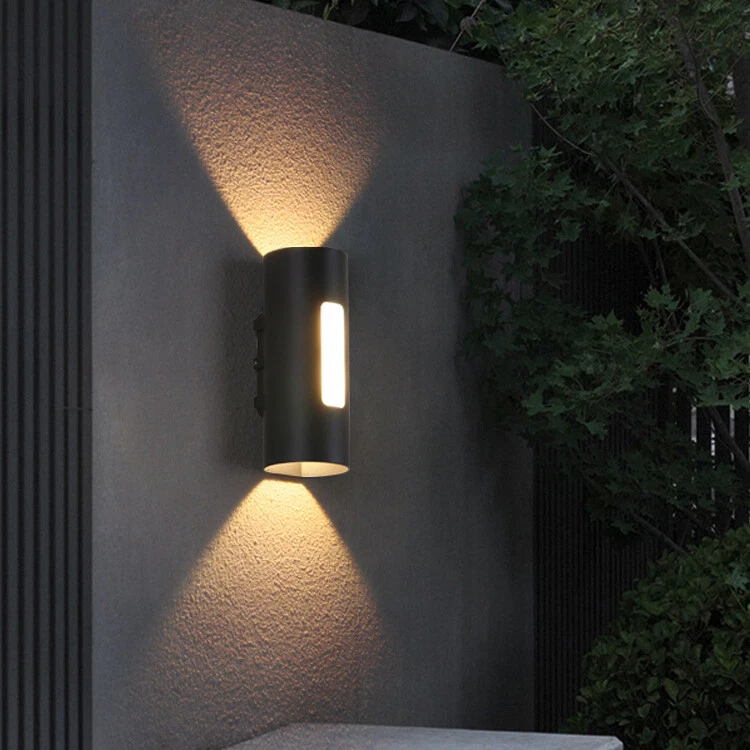 Cora Buiten Wandlamp | Up & Down LED, IP65 Waterdicht