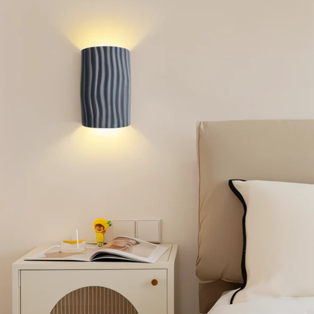Quaro Wall Lamp - Elegant Wall Lighting for Indoors