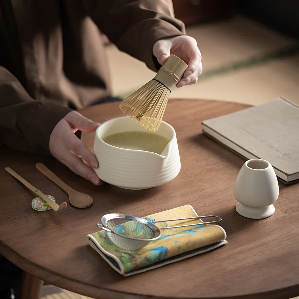 Noriyama – 8-Piece Matcha Set of Pottery and Bamboo with Bowl and Accessories