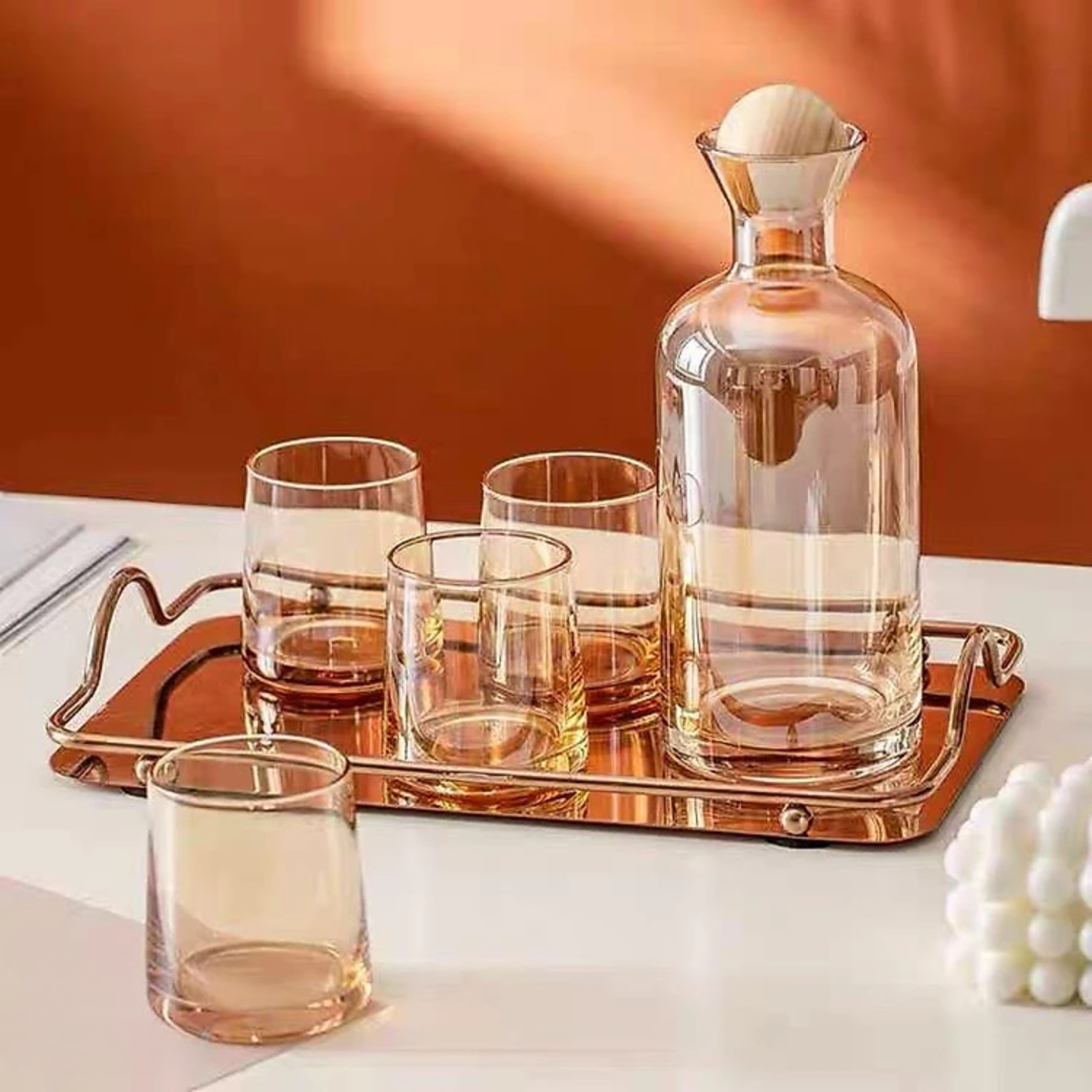 Bela Glass Decanter Set | Borosilicate with 4 Amber Whisky Glasses