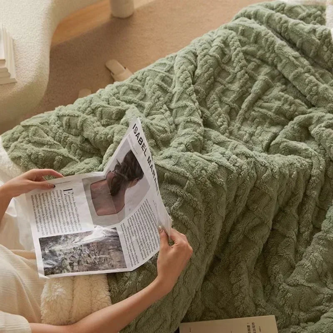 Eryndelle - Thick Warm Woolen Blanket Soft Stylish for Bedroom and Couch