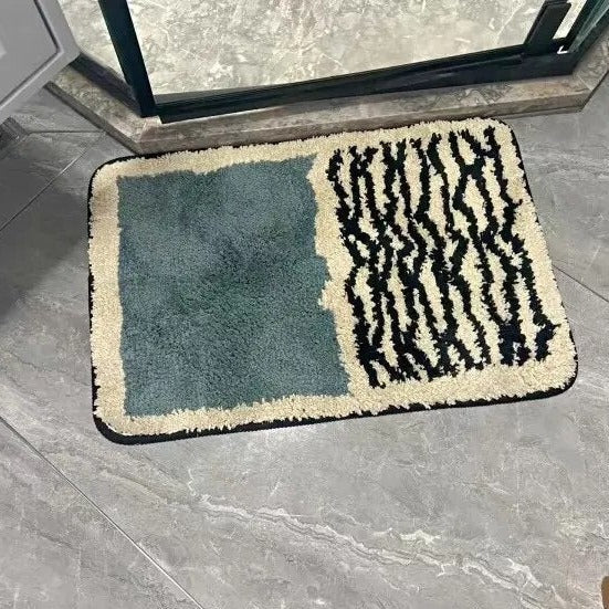 NordicFlow – Luxurious Handmade Bath Mat with Abstract Pattern for Elegant Bathrooms