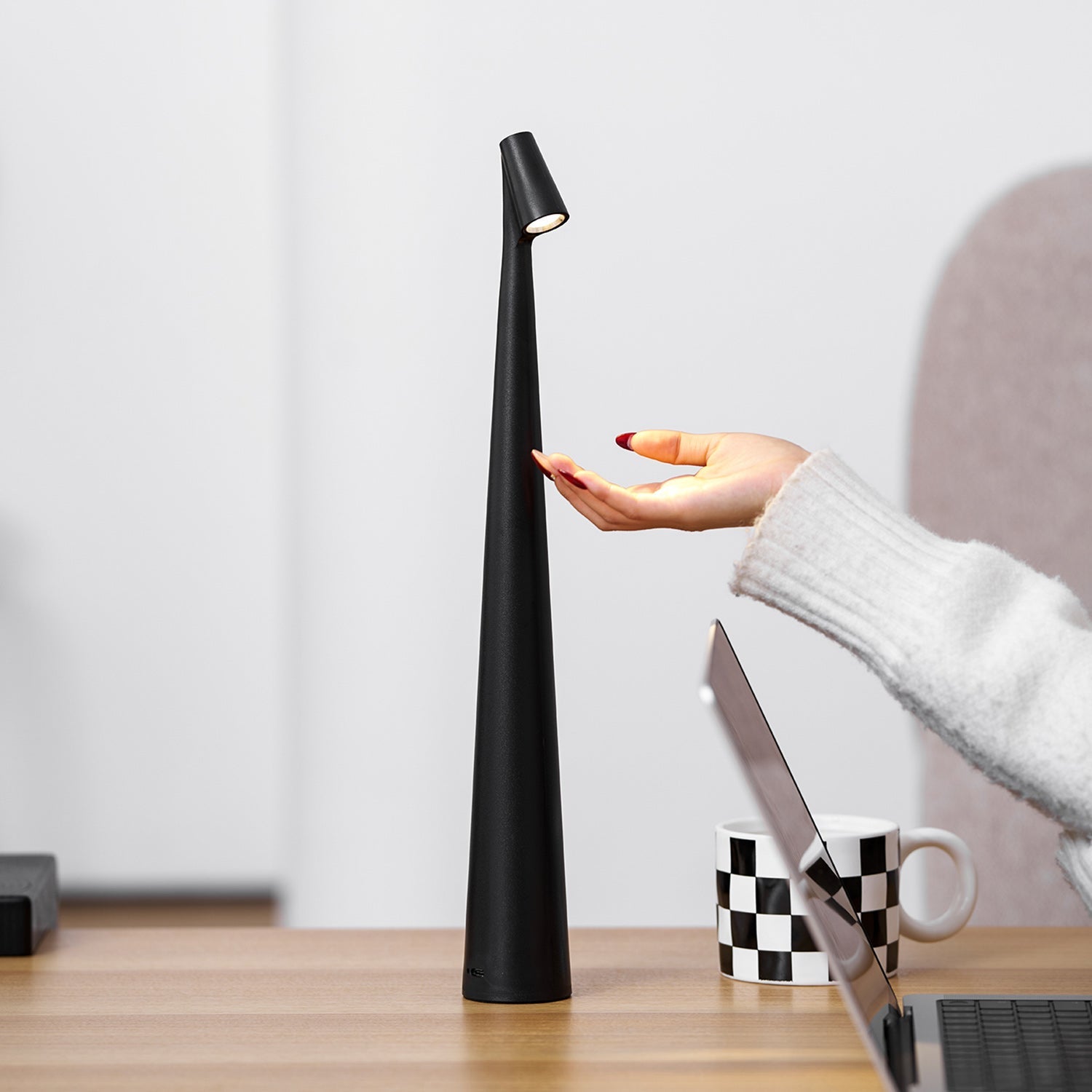 Africa Slim Rechargeable Cordless Table Lamp