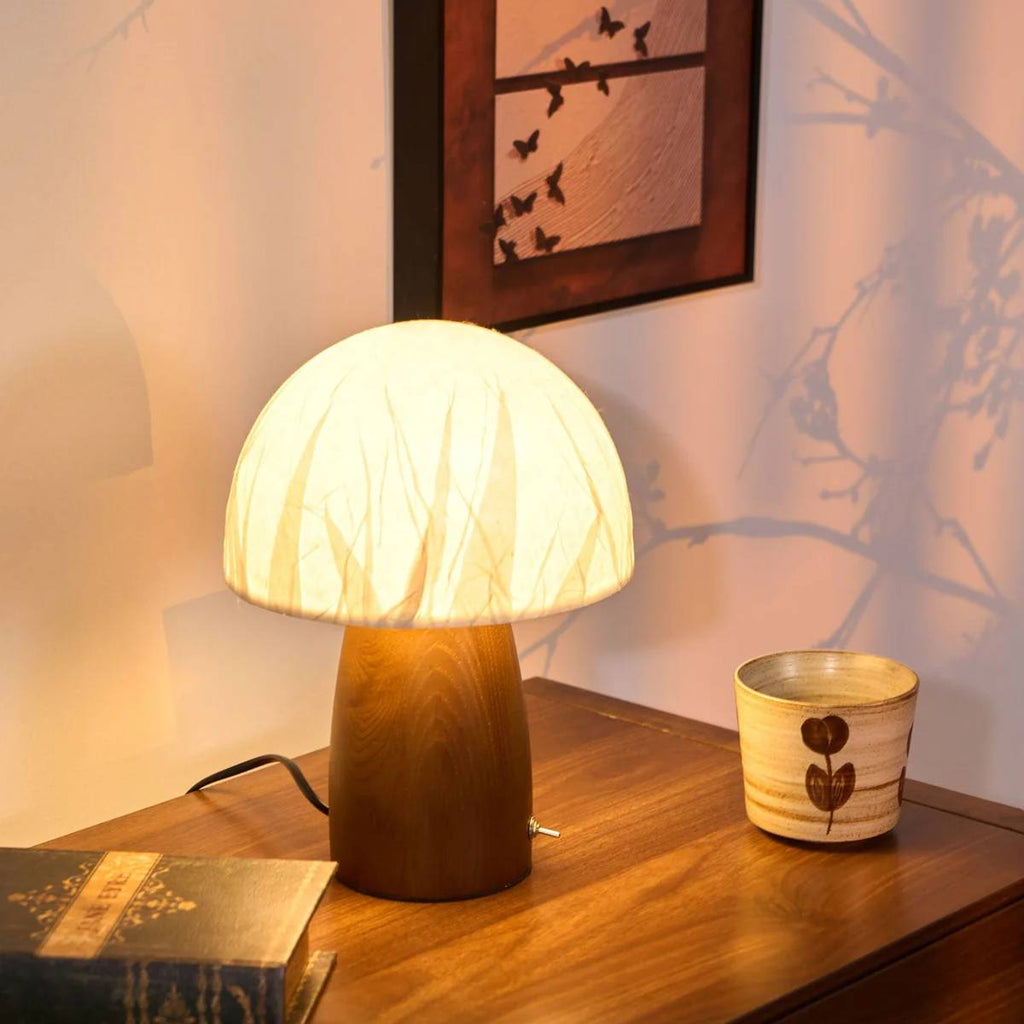 Mycera – Mushroom-shaped Table Lamp with Natural Appearance