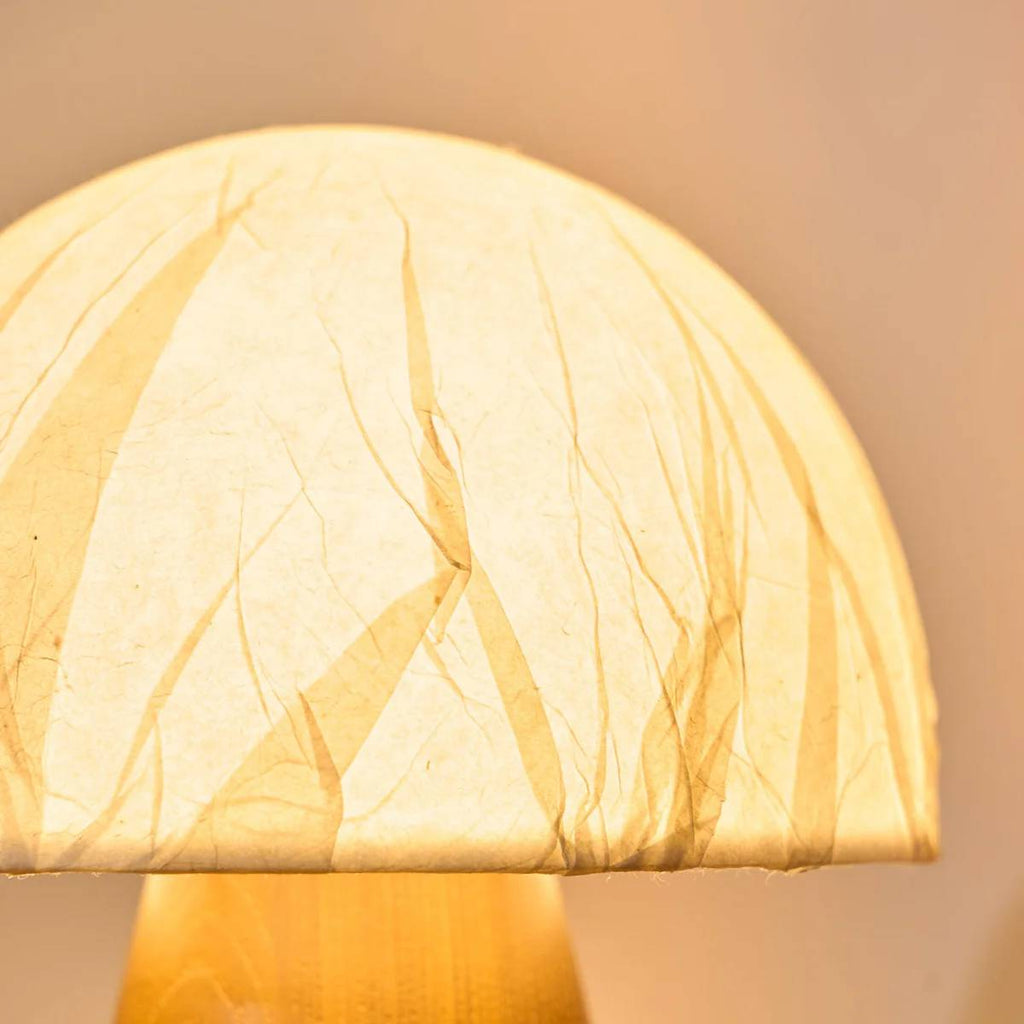 Mycera – Mushroom-shaped Table Lamp with Natural Appearance