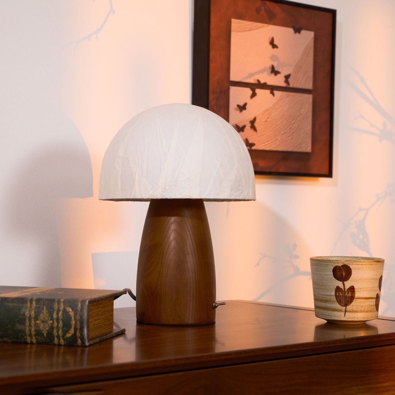 Mycera – Mushroom-shaped Table Lamp with Natural Appearance