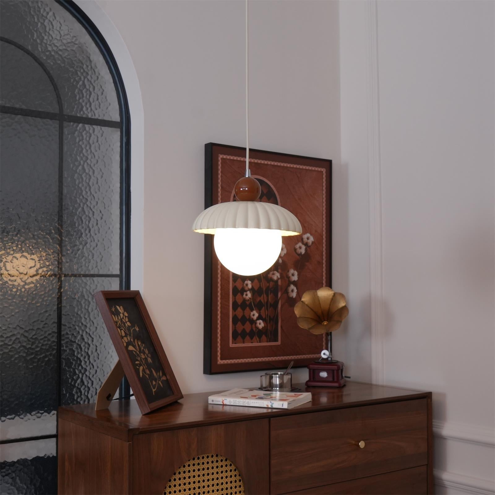 Nyelora – Modern Ceiling Lamp with Layered Textured Glass