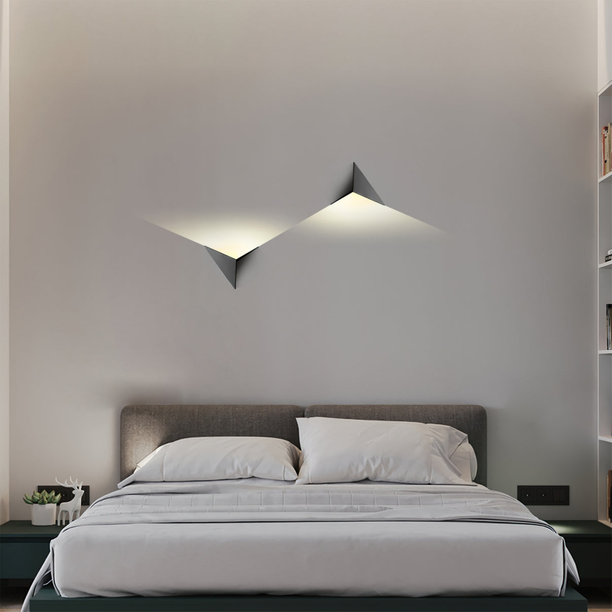 Geometric Triangle LED Wall Lamp