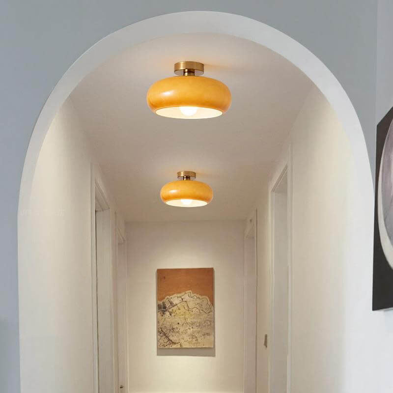 AmberLight: Round Glass Ceiling Lamp in Warm Amber Tone