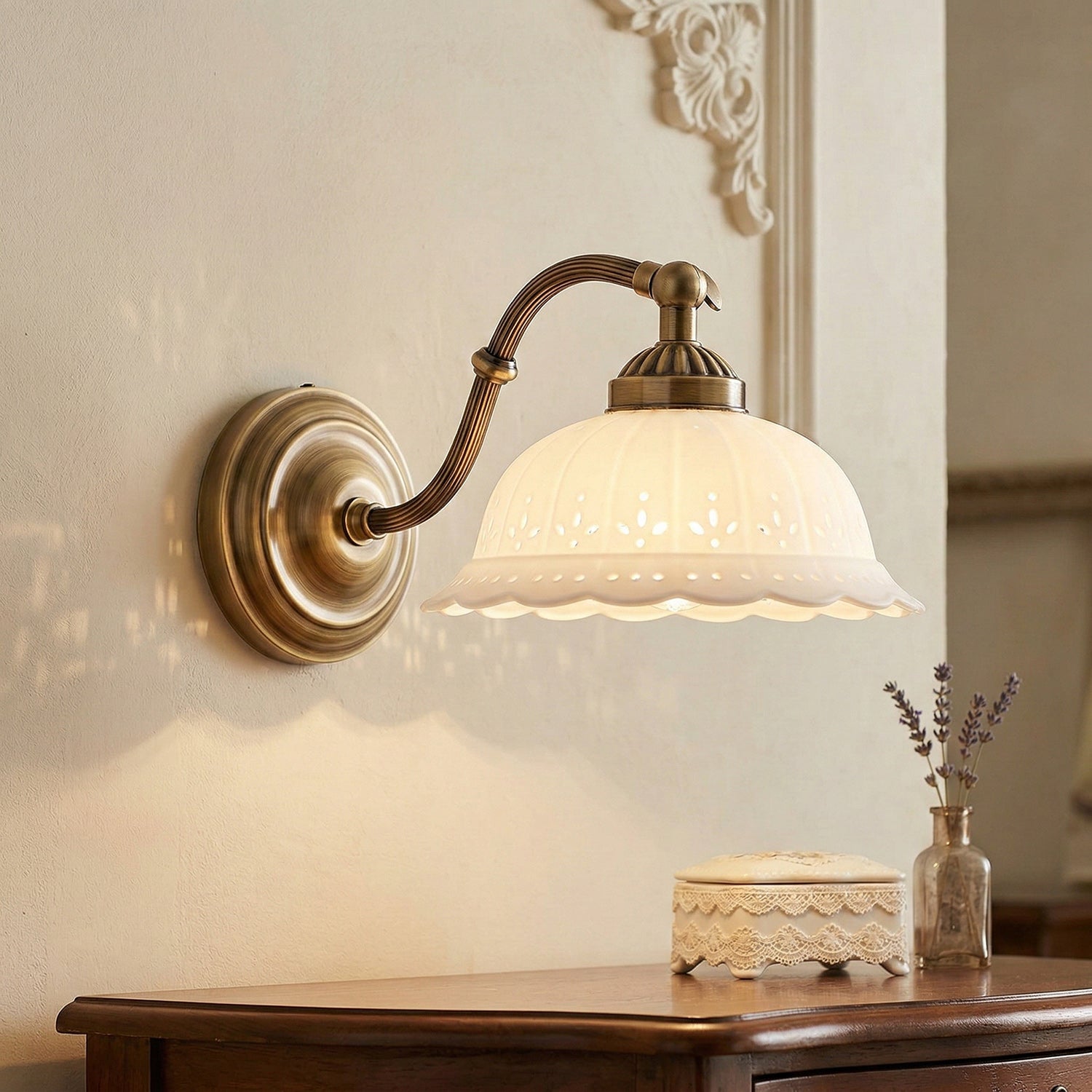 Anita Vintage Ceramic Wall Sconce with Brass Arm