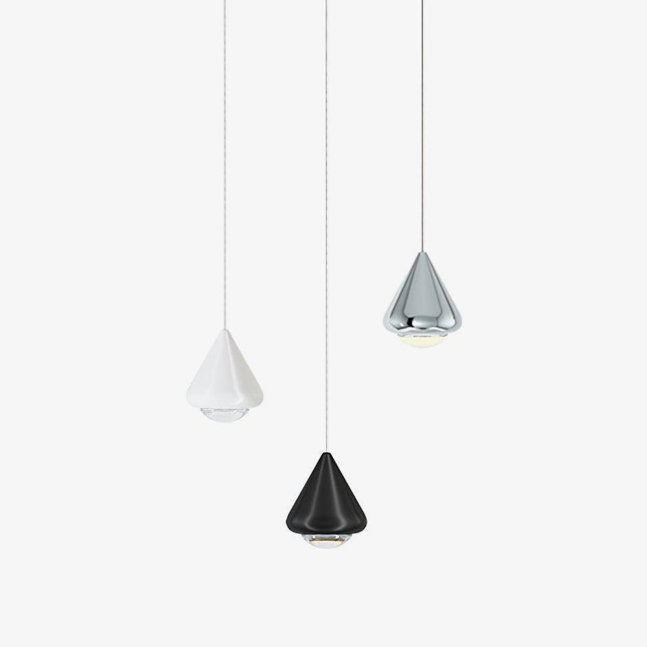 Othira – Contemporary Ceiling Lamp with Shiny Surface and Graphic Design