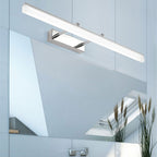 AquaLuce: Bathroom Wall Light with LED – Splash-Proof & Perfect for Mirror Lighting