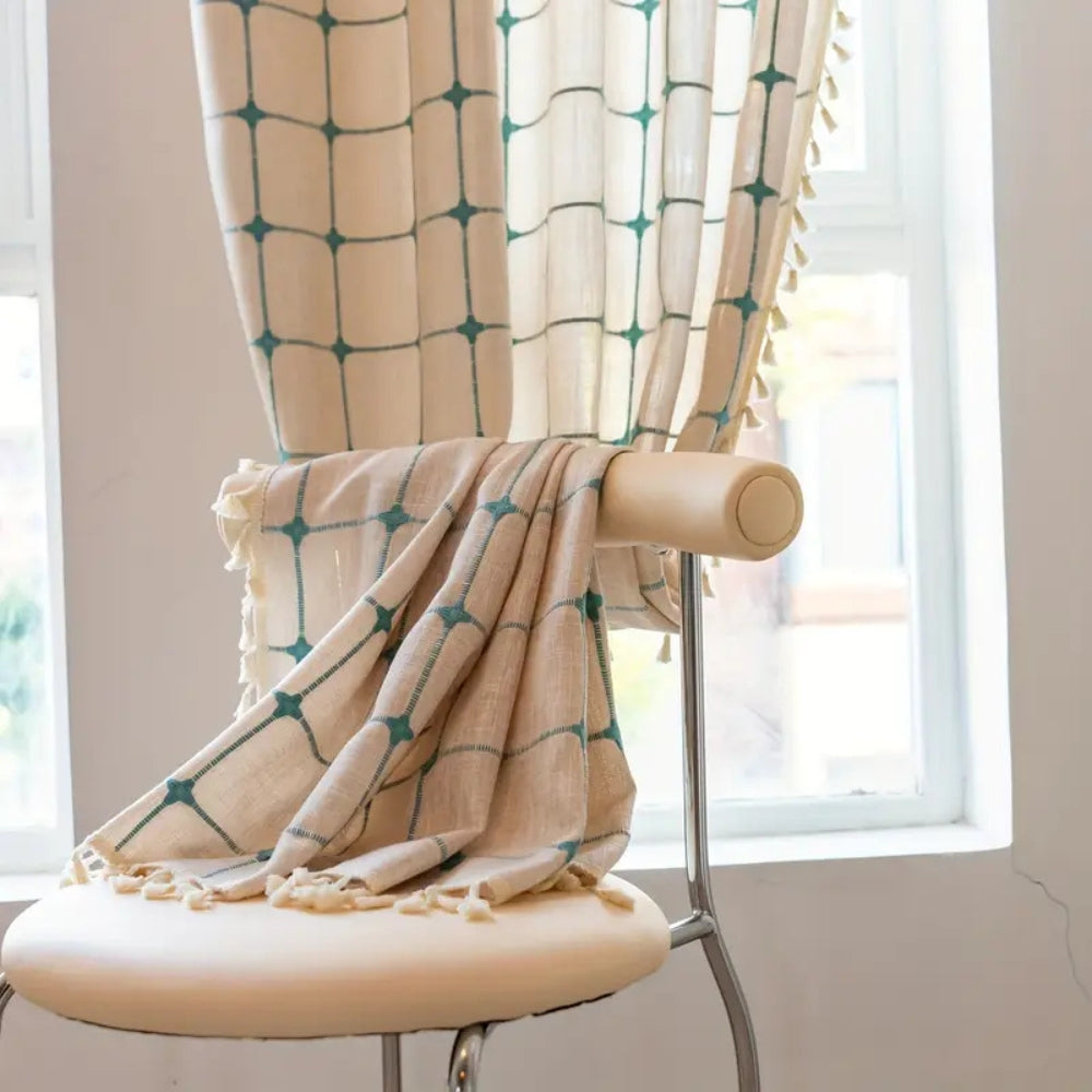 AquaNetz: Curtain in Boho Design with Turquoise Check Pattern & Tassels – Elegant for Dining & Living Areas