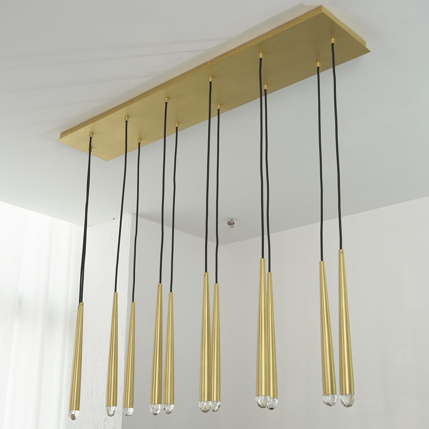 Aquitaine Loog Chandelier