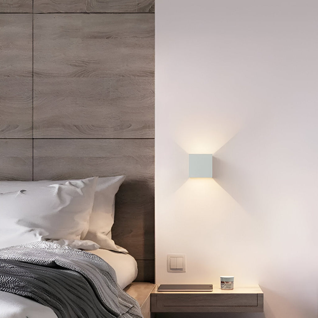 ArctiGlow: Scandinavian LED Wall Light – Minimalist Design for Stylish Interiors