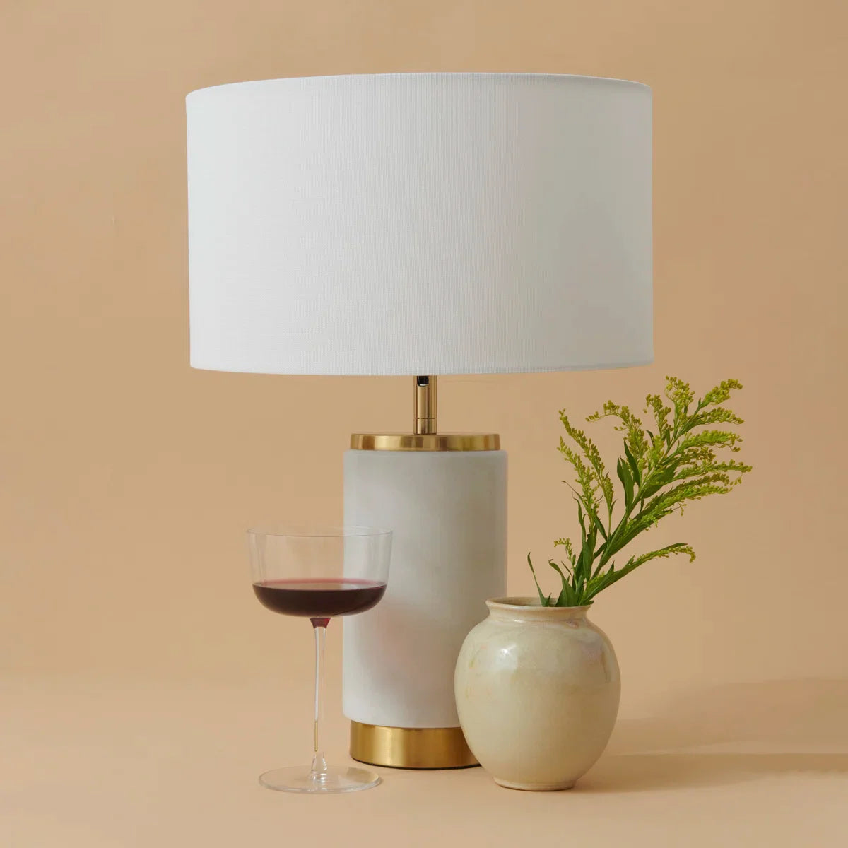 Arden LED table lamp with USB charging port