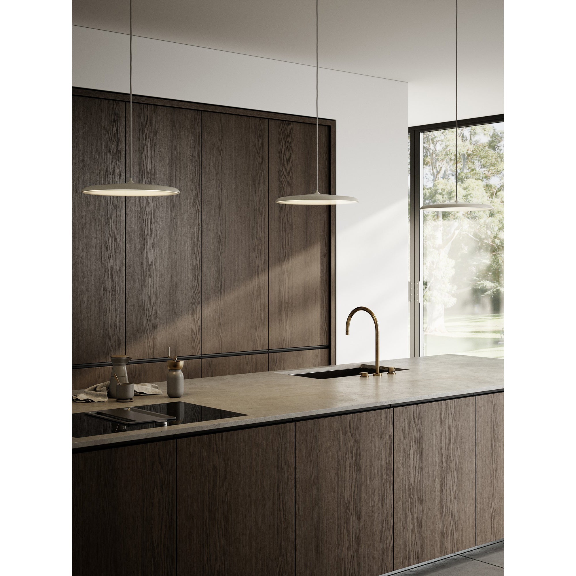 Artist Slim Disc LED Pendant Light