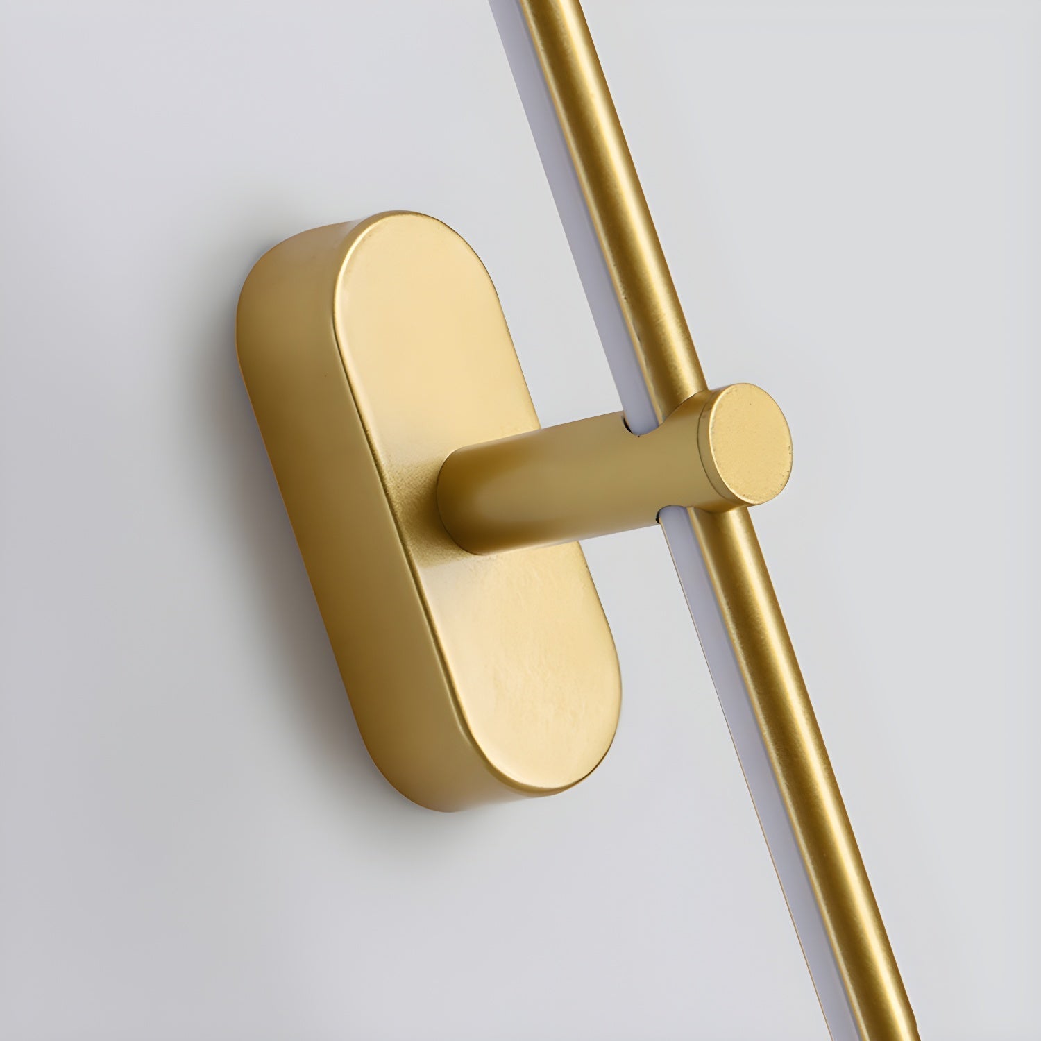 Auralin: Minimalistic Rechargeable LED Wall Light – Wireless Lamp for Bathroom & Living Room