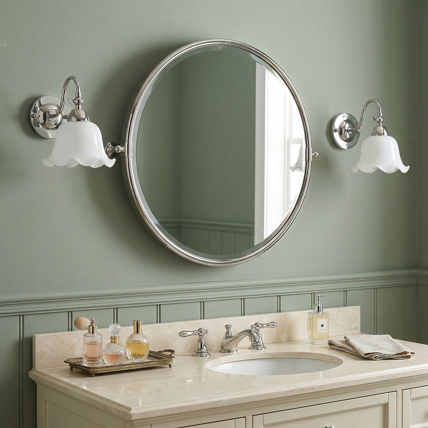 Auray Adjustable Gooseneck Wall Light