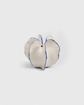 AureVasque: Decorative Ceramic Vase with Elegant Silhouette – for Table & Shelf
