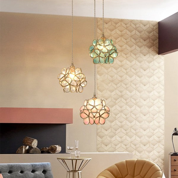 AureliaBloom: Designer Glass Pendant Light in Petal Design – Ideal for Living Rooms & Bedrooms