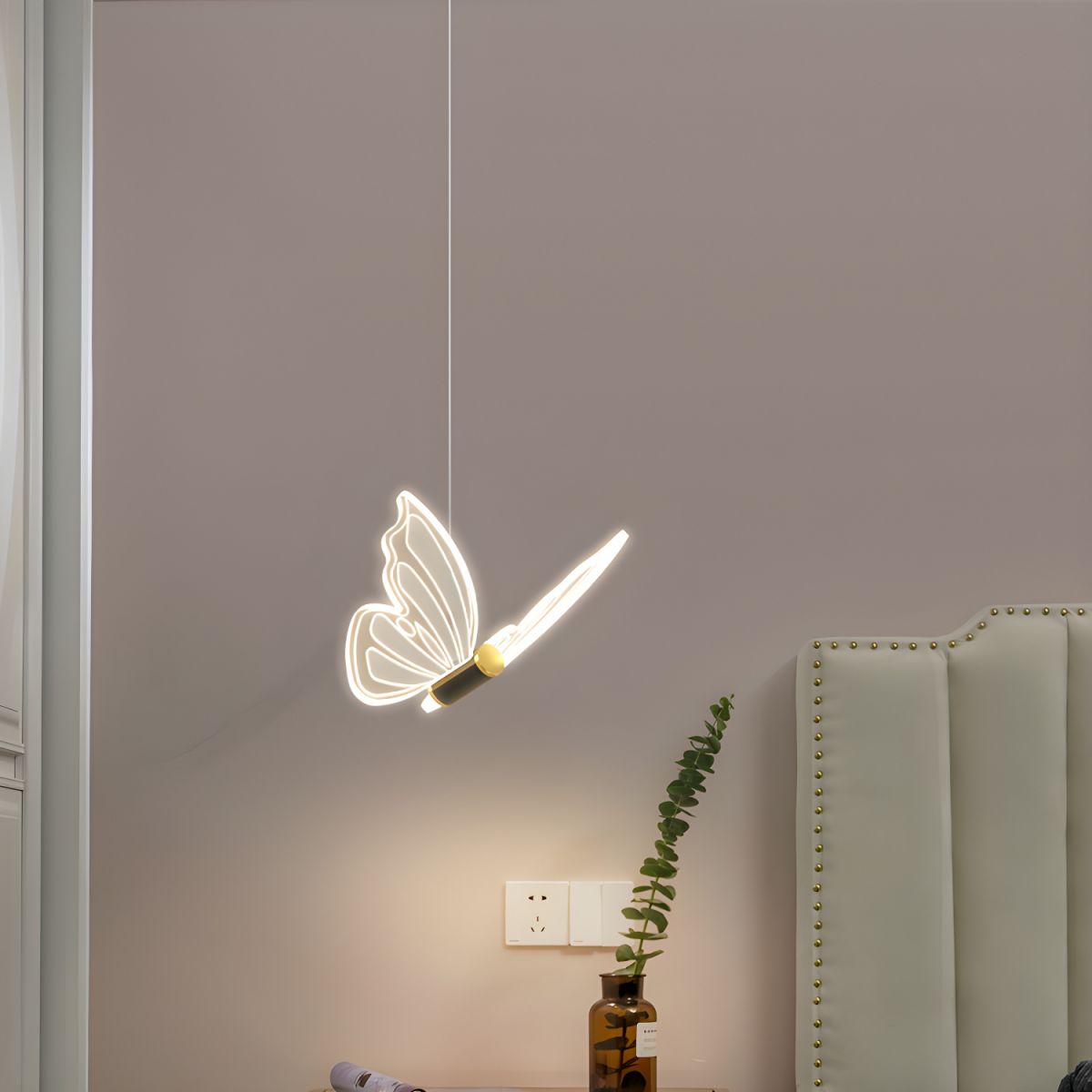 AuriFlair: Butterfly Pendant Light – Elegant Design Light for Living Room & Children's Room