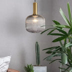 AuriGlas: Glass Pendant Light in Vintage Design – Elegant Hanging Lamp with Brass Details