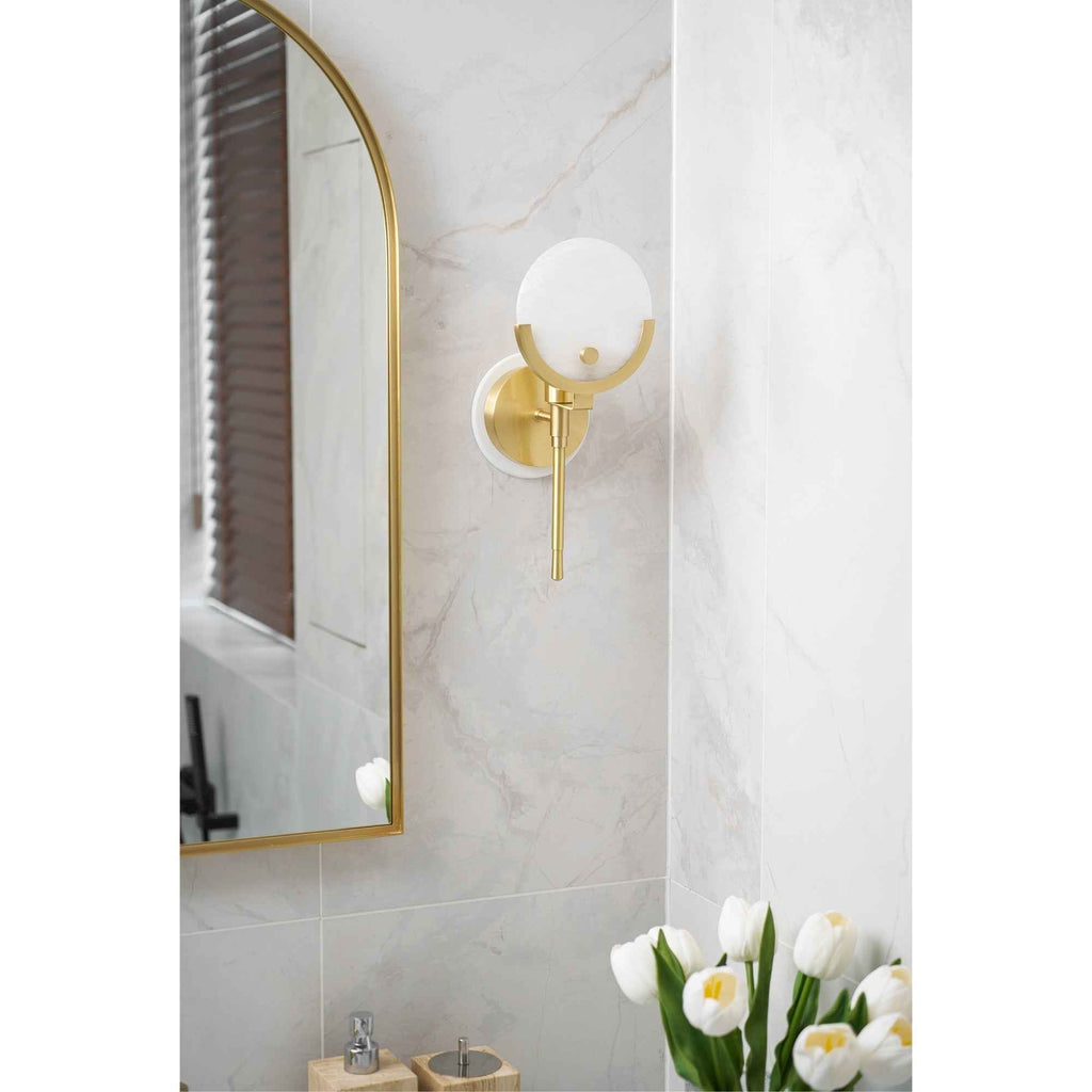 Sable Wandlamp | Messing met Natuurlijk Albast, Sculpturaal Ontwerp