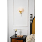 Sable Wandlamp | Messing met Natuurlijk Albast, Sculpturaal Ontwerp