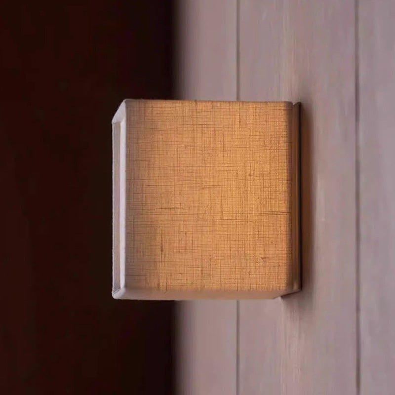 Classic Japanese Square Fabric Shade LED Wall Sconce for Living Room