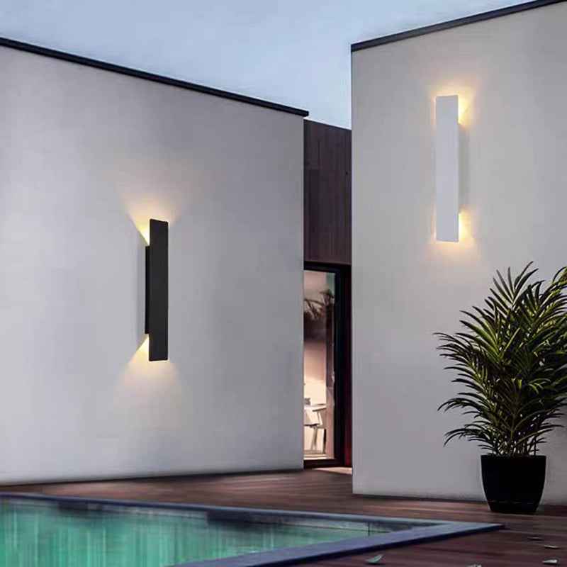 Contemporary Minimalist Waterproof LED Wall Sconce Lamp in Aluminum and Acrylic for Outdoor Patios