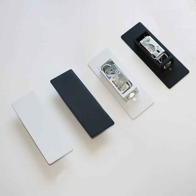 Contemporary Minimalist Waterproof LED Wall Sconce Lamp in Aluminum and Acrylic for Outdoor Patios