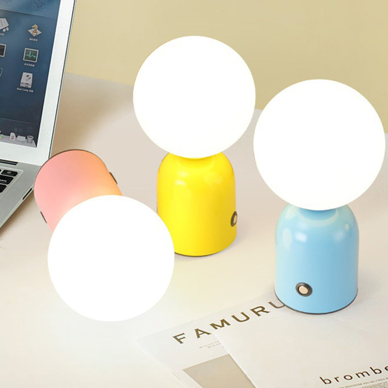 Modern Scandinavian Round Orb USB LED Table Lamp in Acrylic for Bedroom