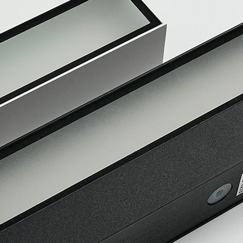 Contemporary Waterproof Aluminum LED Wall Sconce Lamp - Rectangular Design for Garden