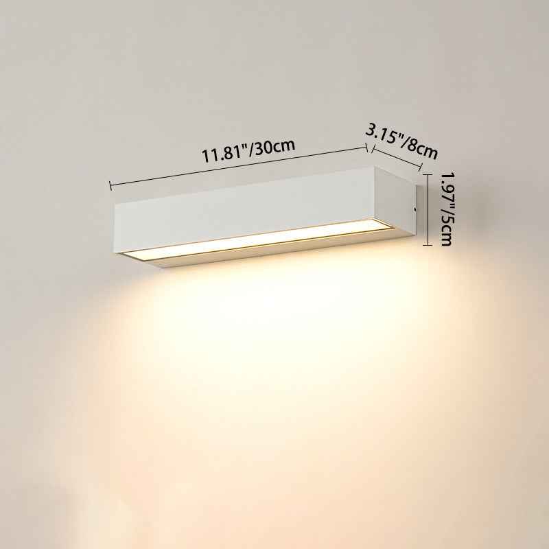 Contemporary Waterproof Aluminum LED Wall Sconce Lamp - Rectangular Design for Garden