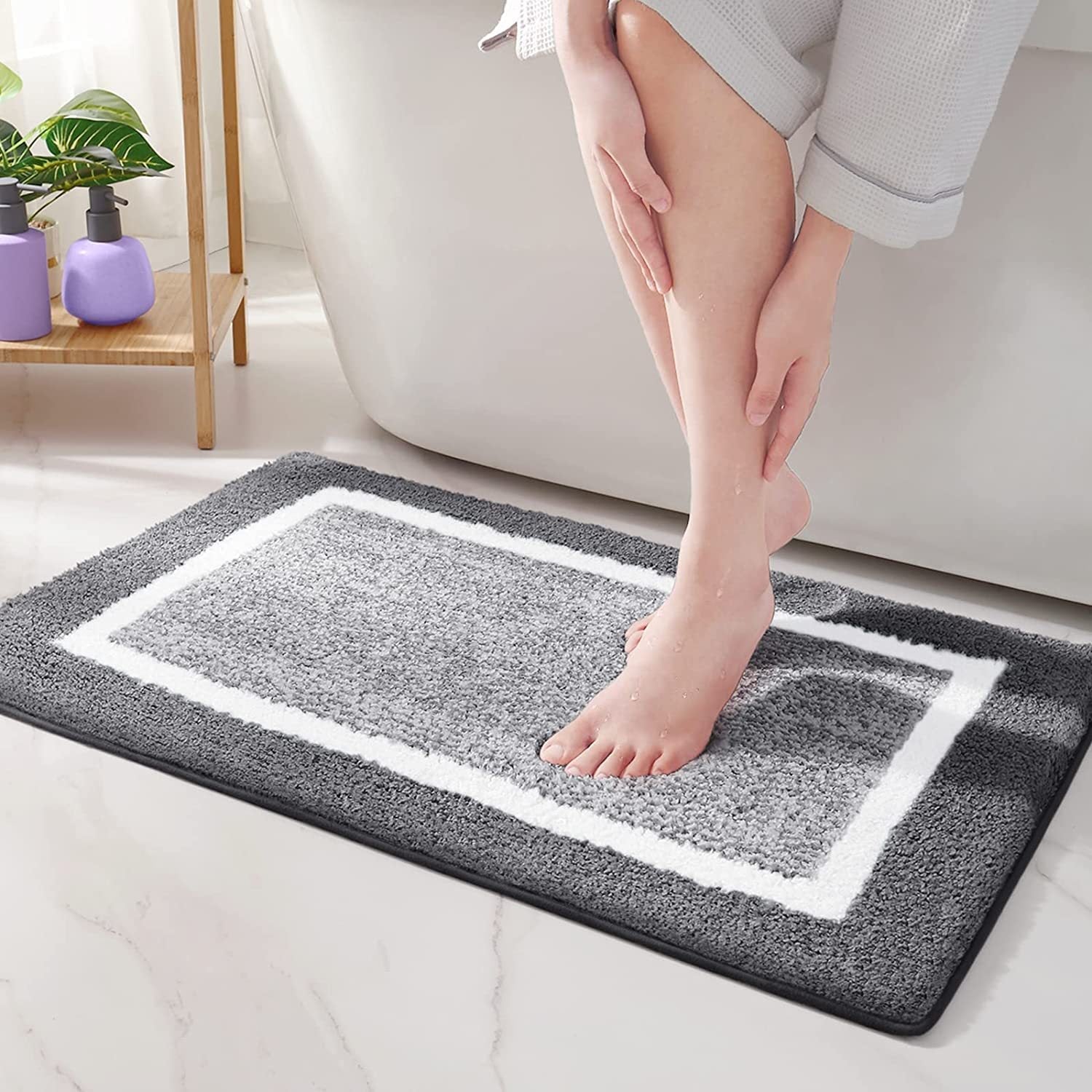 Bath Mat Microfiber Stripe Pattern TPR Backing Indoor Bathroom Floor Mat