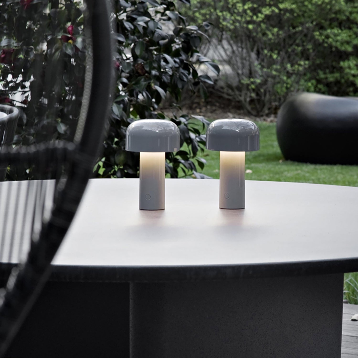 Bellhop Cordless Rechargeable Table Lamp