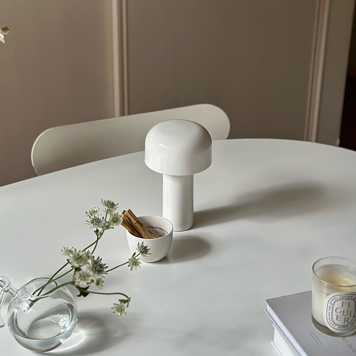 Bellhop Cordless Rechargeable Table Lamp