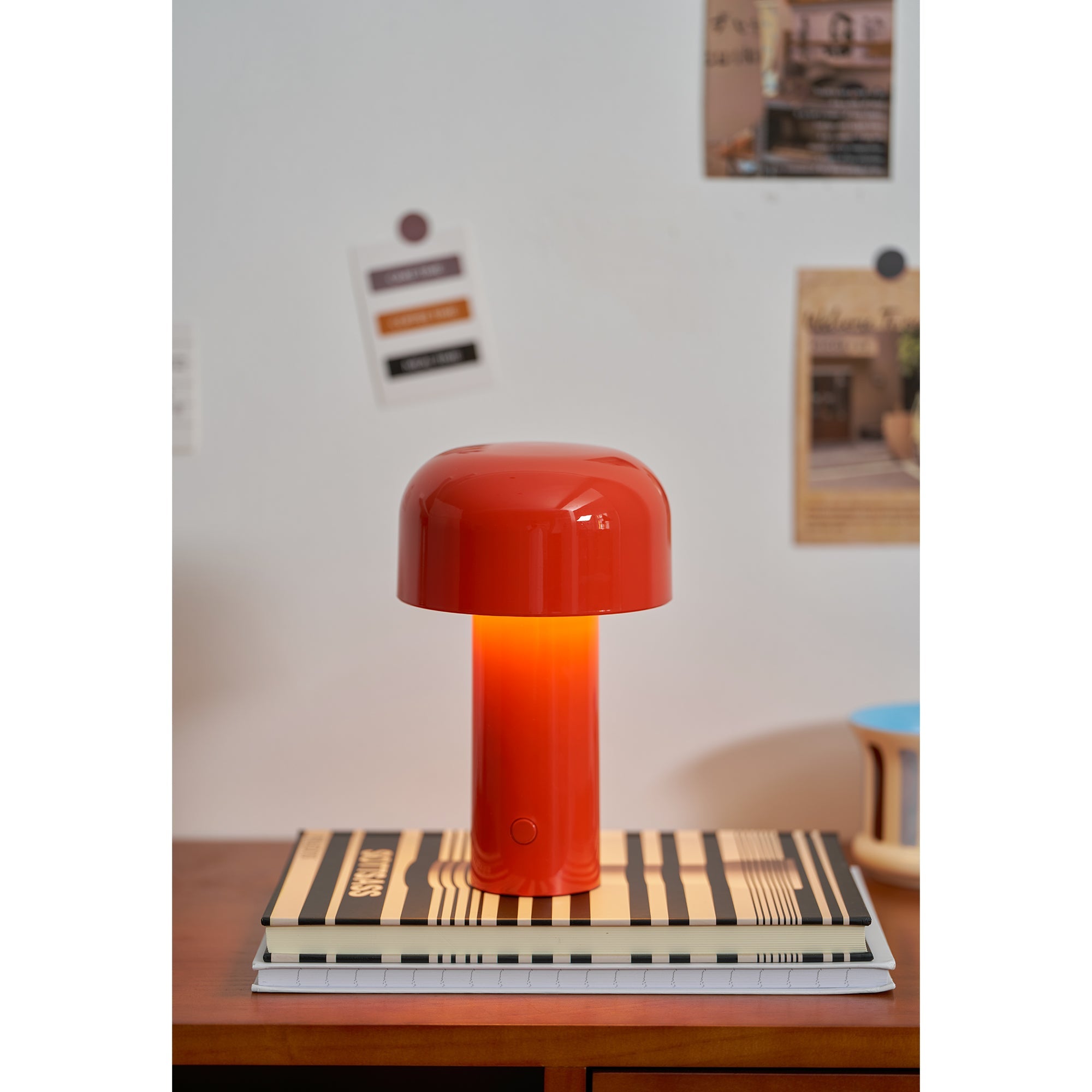 Bellhop Cordless Rechargeable Table Lamp