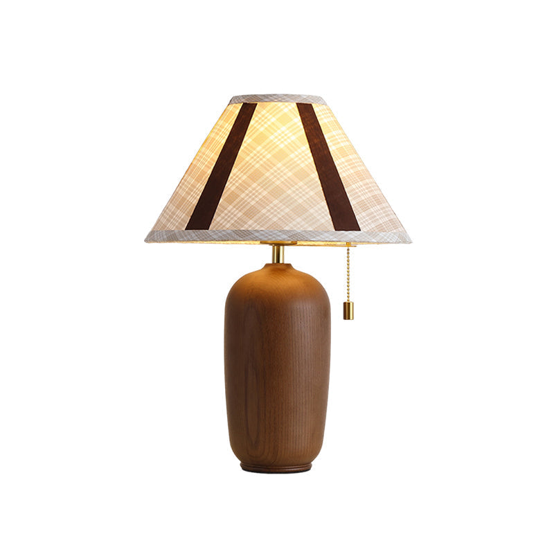 Belvane - Designer Table Lamp