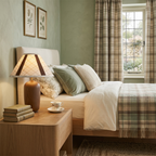 Belvane - Designer Table Lamp